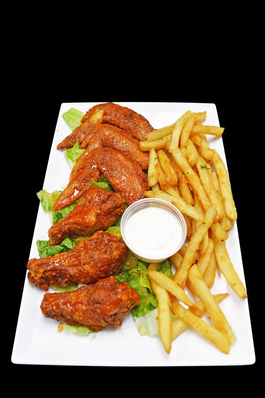 6 WINGS W/ FRIES